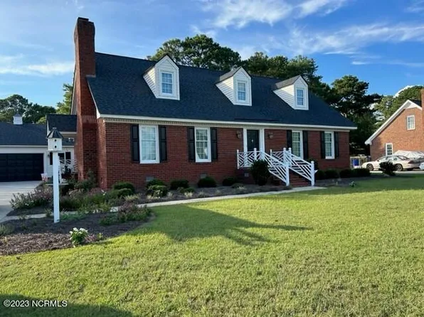106 Woodfield Drive, Nashville, NC 27856