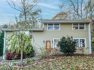 153 Old Dike Rd, Trumbull, CT 06611