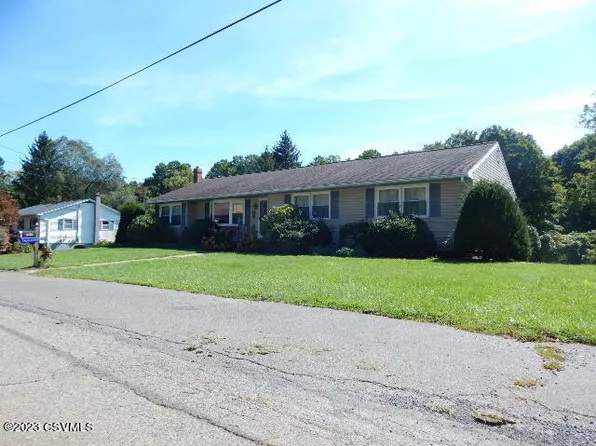 555 11th St, Danville, PA 17821