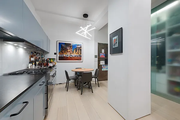 Rented by Mallan Real Estate Inc | media 17