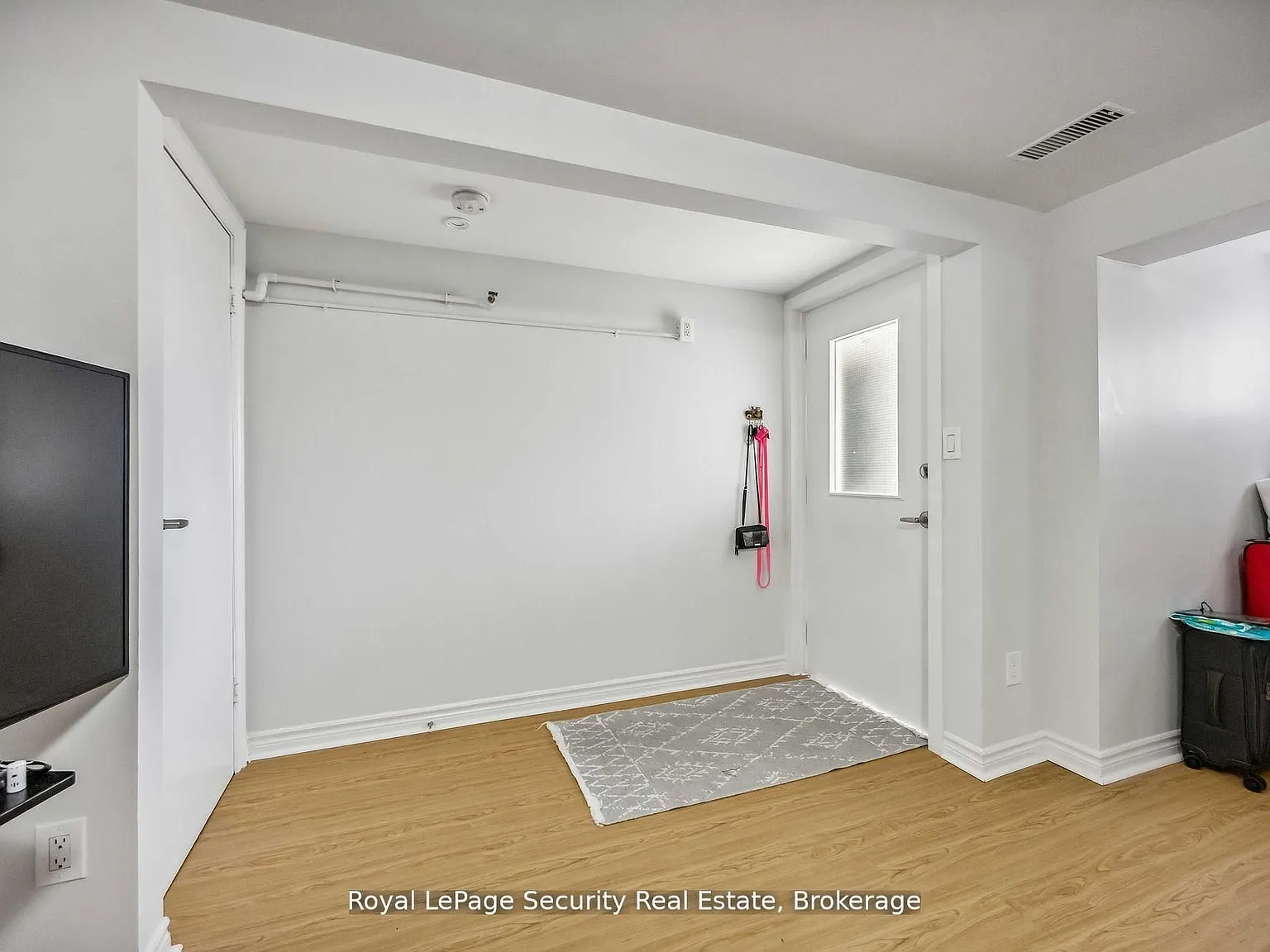 1 bed, $1,650 — Photo 4