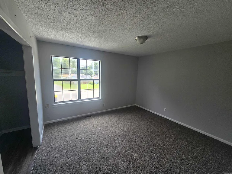 1204 S 1st St #1 — Photo 10