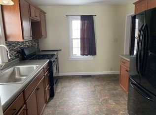 23 University Ct, Normal, IL 61761