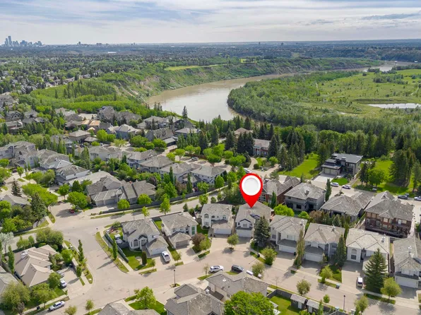116 Darlington Cres NW, Edmonton, AB T6M 2S1
