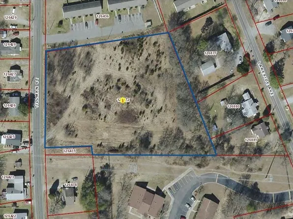 707 Tillman St, Burlington, NC 27217