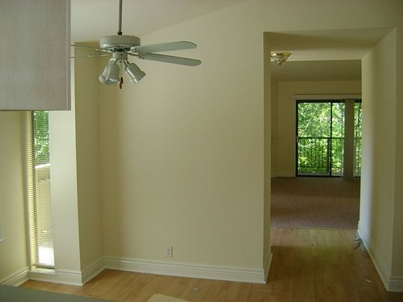 5th image of 720 Sunrise Ave APT 62