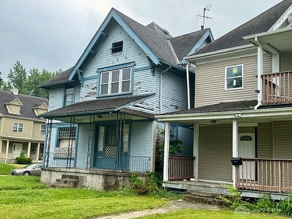 3rd image of 800 Five Oaks Ave