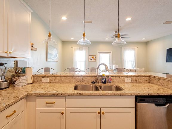 5th image of 125 Crystal Beach Dr Unit 115