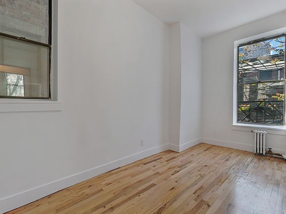 5th image of 350 W 47th St APT 2A