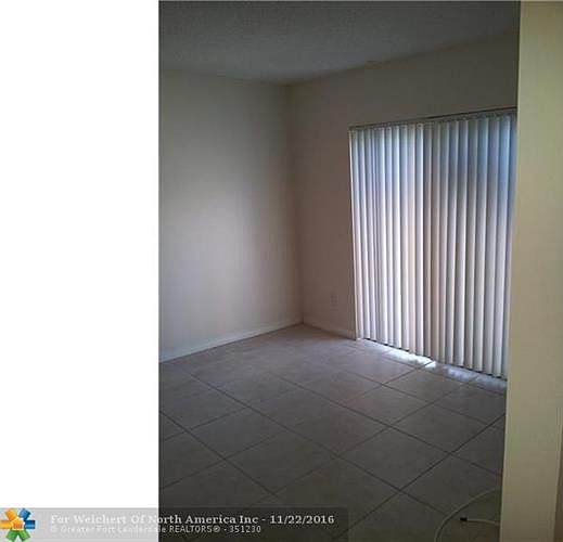 1st image of 5272 NE 6th Ave #A29