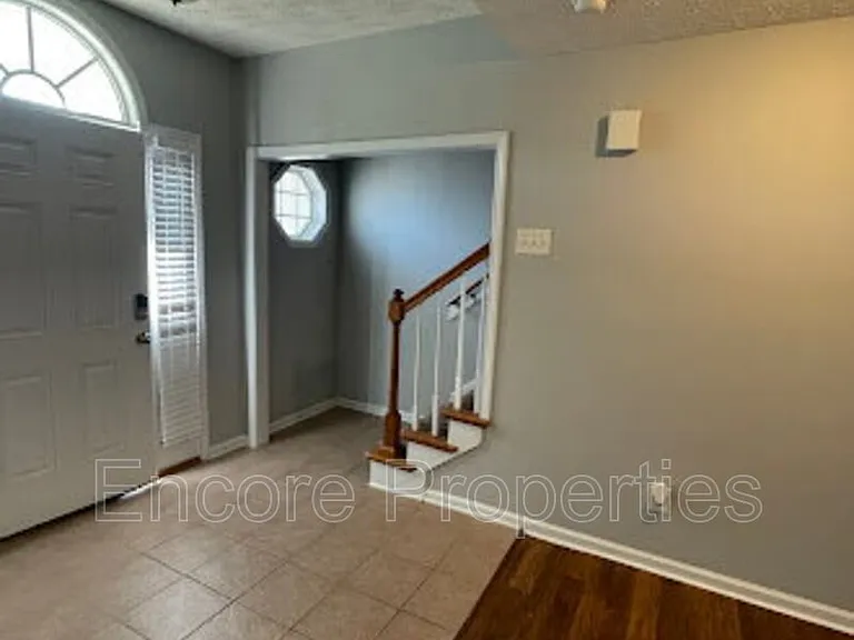 1240 Chimney Swift Dr — Photo 6