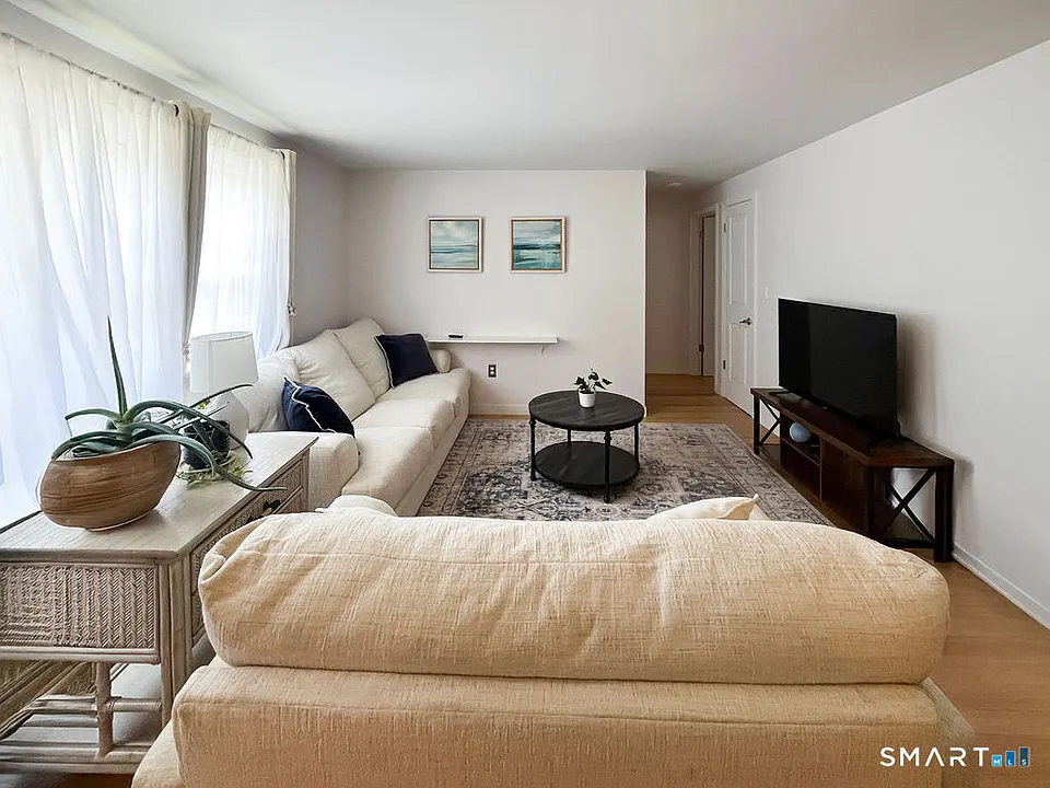 6 Grandview Dr #27C