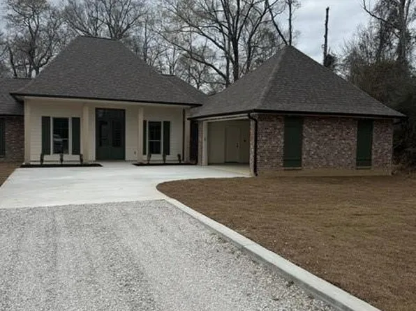22779 Plank Rd, Zachary, LA 70791
