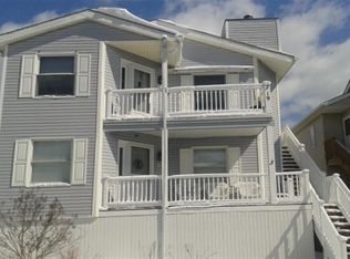 17-19 Safe Harbor Dr, Ocean City, NJ 08226