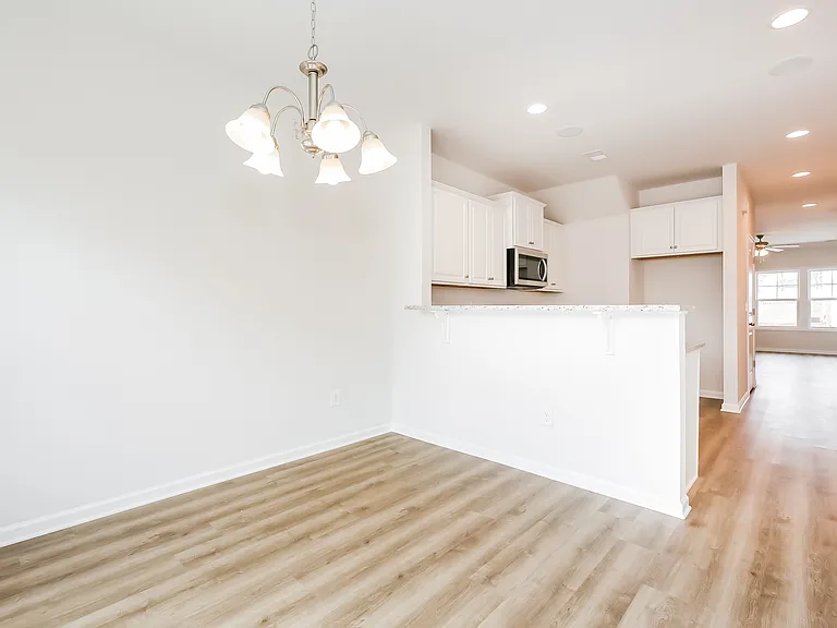 151 Highland Park Ct — Photo 4