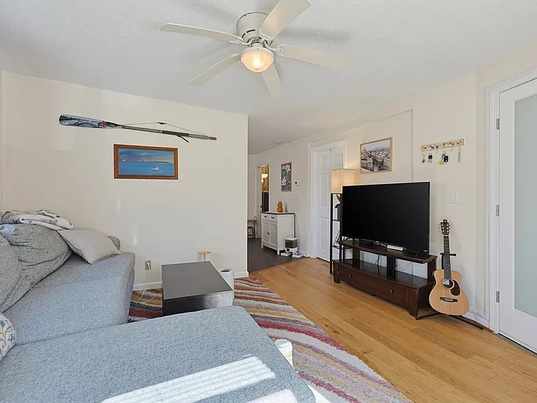 11 Hillcrest Ave #1 — Photo 2