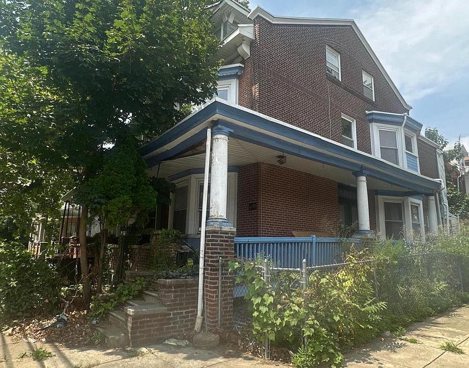 1st image of 4726 Oakland St