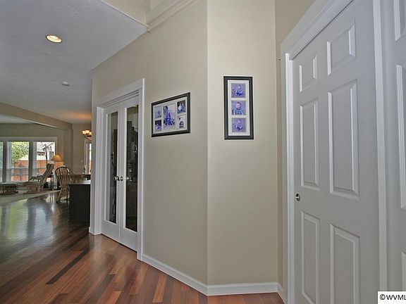 Front Entryway