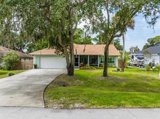 135 Lambert Ave, Flagler Beach, FL 32136