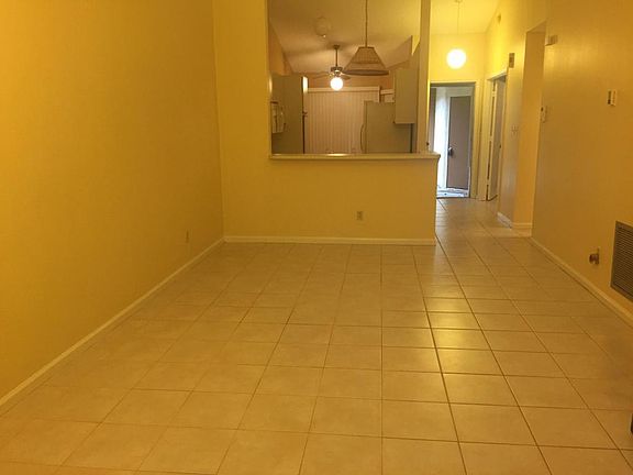 3rd image of 3803 Collinwood Ln