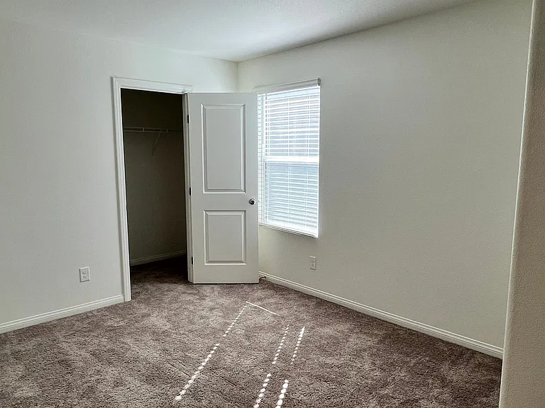 8679 Glen Echo Ave — Photo 7