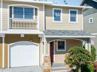 933 Martin Cir, Petaluma, CA 94952