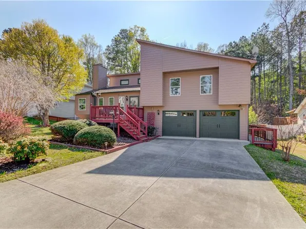 5494 Princeton Oaks Ln, Sugar Hill, GA 30518