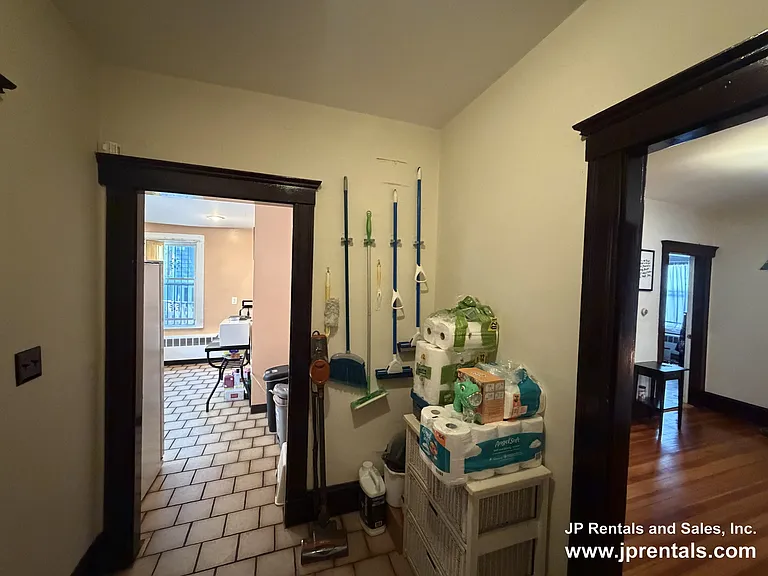 19 Estrella St #1 — Photo 9