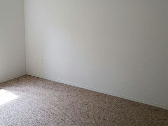 3rd image of 2203 Key West Ct APT 425