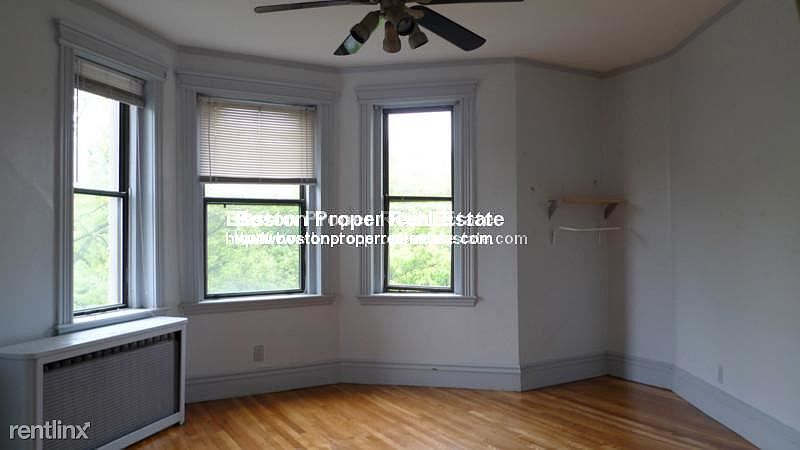 52 Charlesgate East #167 Boston Unit Photo 1