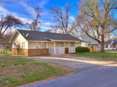 1014 S 13th St, Chickasha, OK, 73018