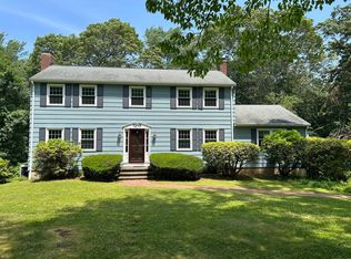 41 Sportsman Hill Rd, Madison, CT 06443