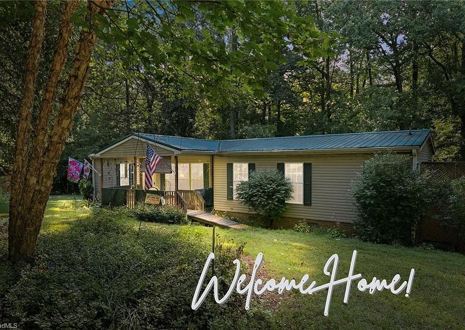 1st image of 112 Goneaway Ln