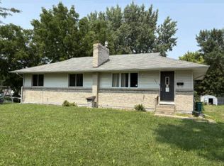 609 Vine Ave W, Montgomery, MN 56069
