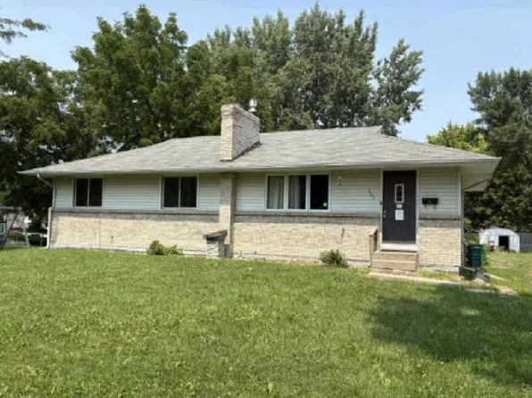 609 Vine Ave W, Montgomery, MN 56069