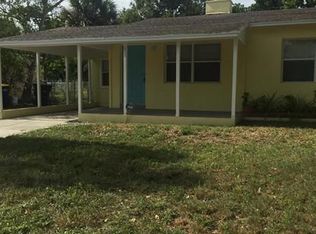 1013 Mayflower Rd, Fort Pierce, FL 34950