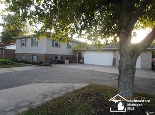 5238 Douglas Rd, Ida, MI 48140