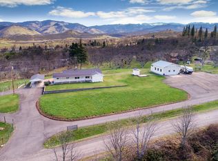 650 Windemar Dr, Ashland, OR 97520