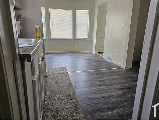 7326 Penrod St — Photo 5