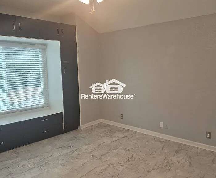 9323 Bowen Dr — Photo 13