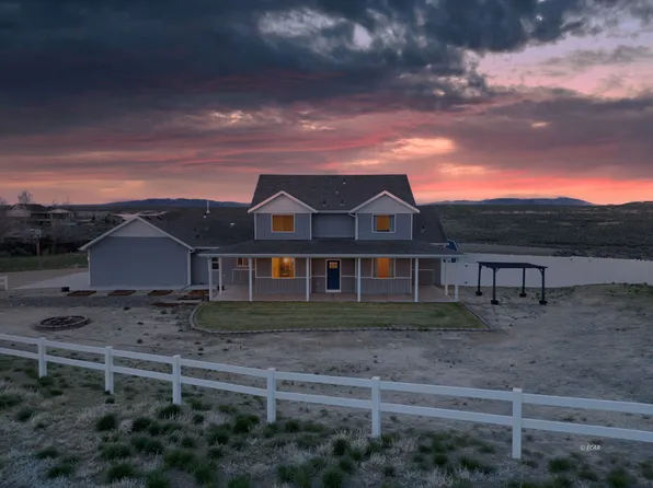 139 Glenvista Dr, Spring Creek, NV 89815