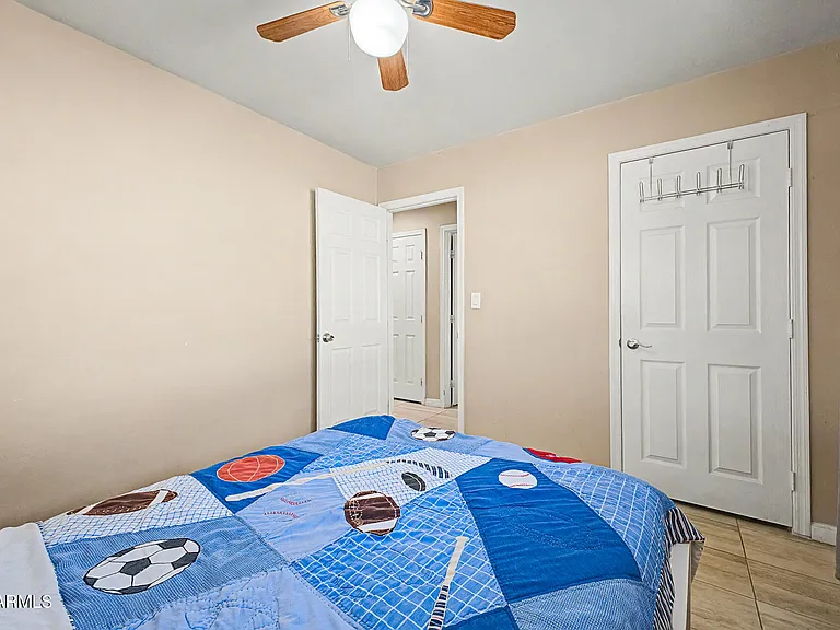 515 E Vista Del Cerro Dr — Photo 20