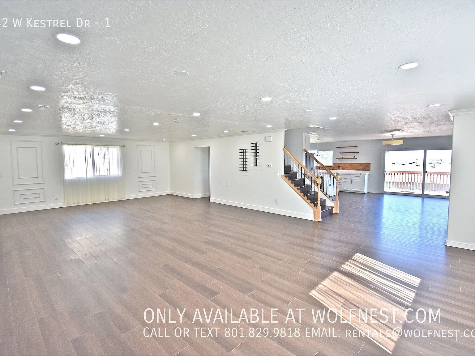3 bed, 2.5 bath, 2672 sqft, $2,395 — Photo 2
