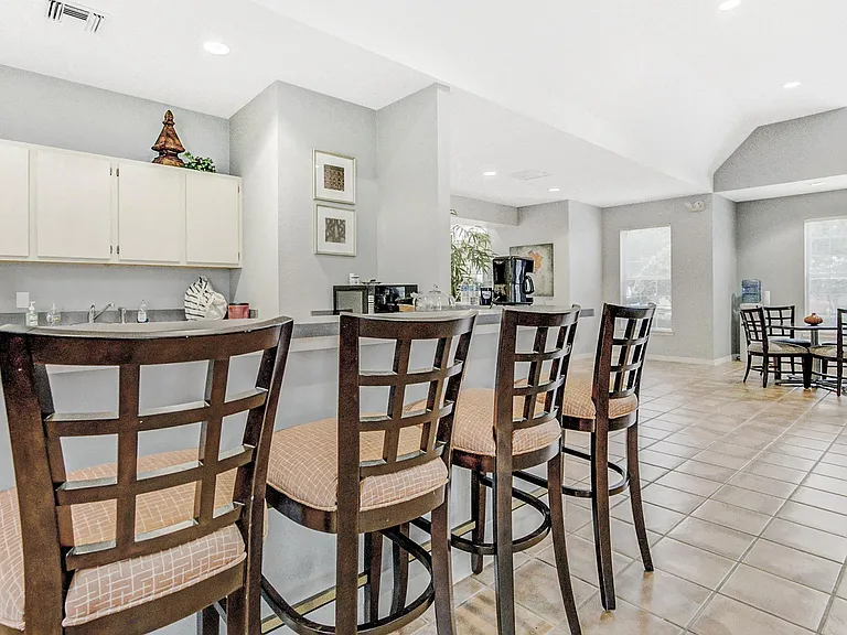 The Club at Sugar Mill Apartments — Photo 32