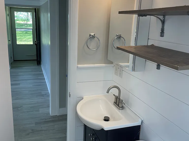 5032 Boyd Ave NE — Photo 9