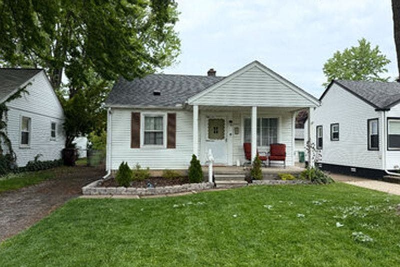 1st image of 28954 Block St