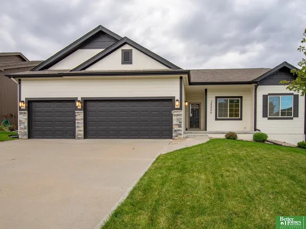 18809 Briar St, Omaha, NE 68136