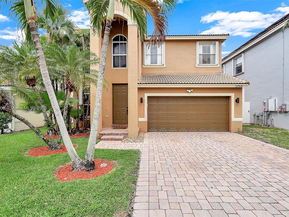 1st image of 3758 SW 50th Ct