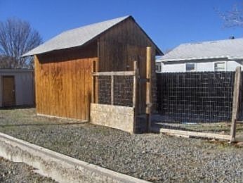 2nd image of 2996 Rood Ave
