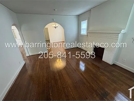 827 6th Ave W — Photo 2